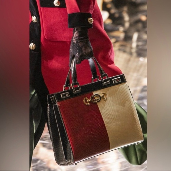 Gucci Zumi Black and Cream Satchel - Picture 5 of 12